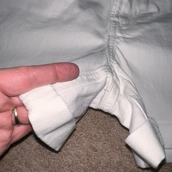NWT American Eagle Size 14 White Jean Shorts - Picture 2 of 8